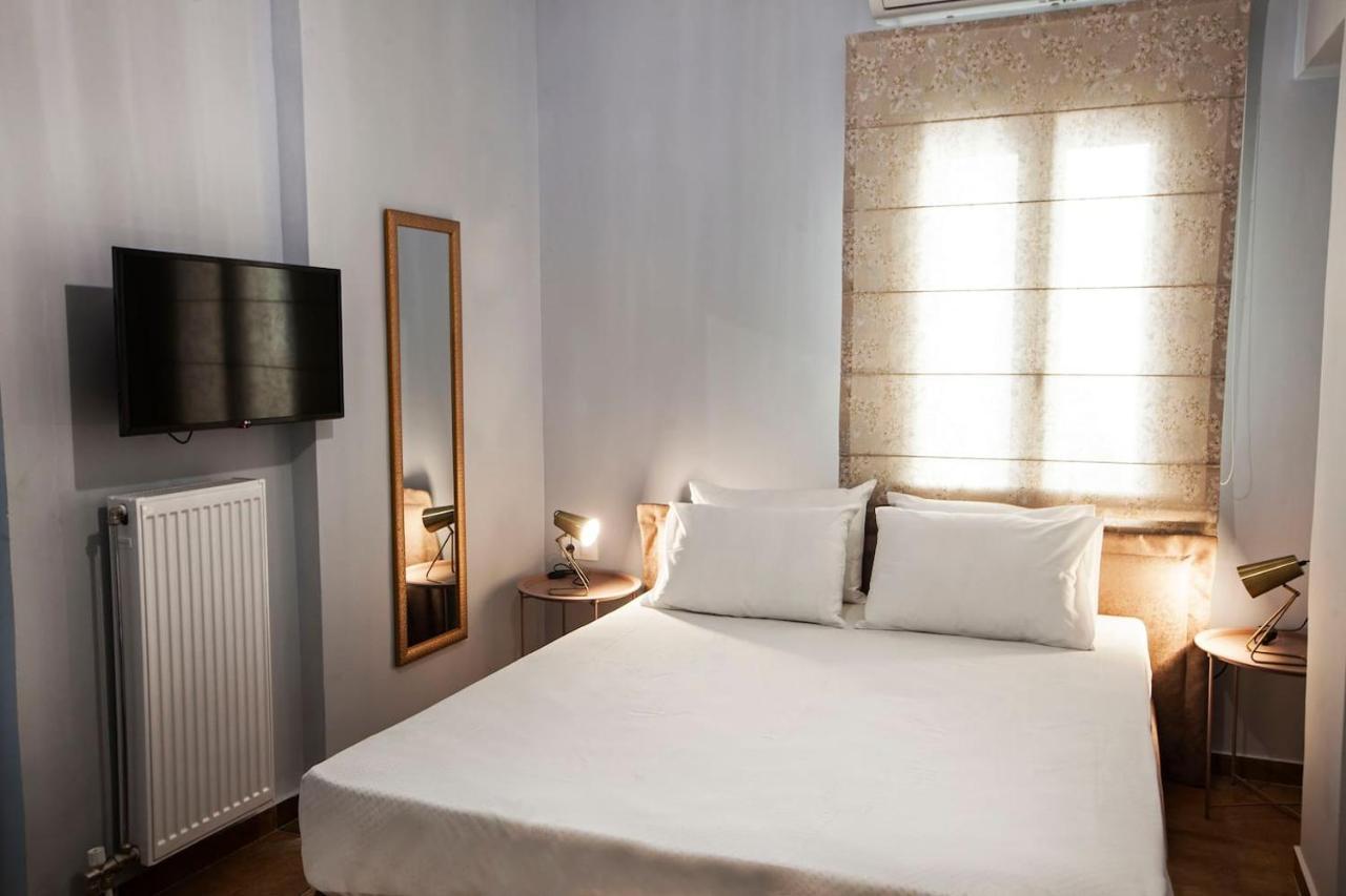 Pagrati Hilton Location Bentzi Family Suite 5 雅典 外观 照片