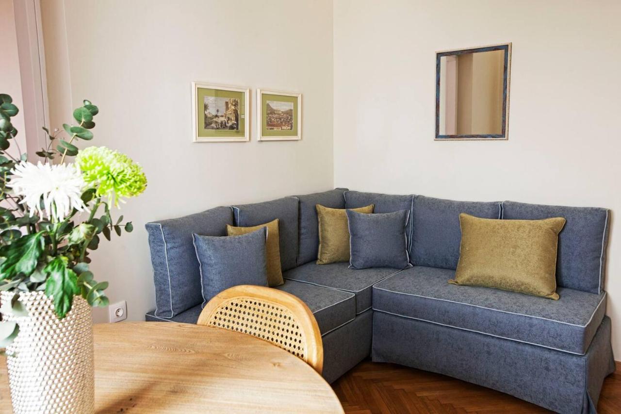 Pagrati Hilton Location Bentzi Family Suite 5 雅典 外观 照片