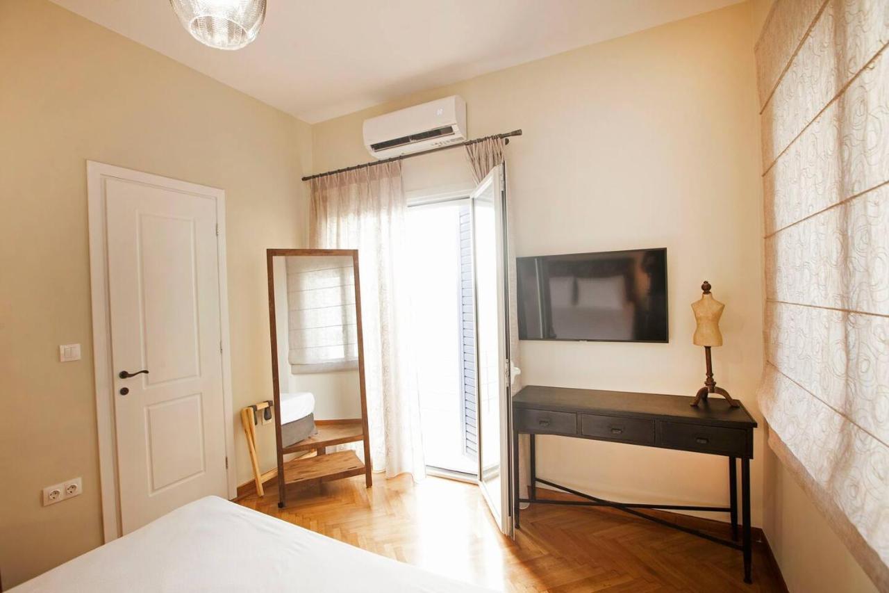 Pagrati Hilton Location Bentzi Family Suite 5 雅典 外观 照片